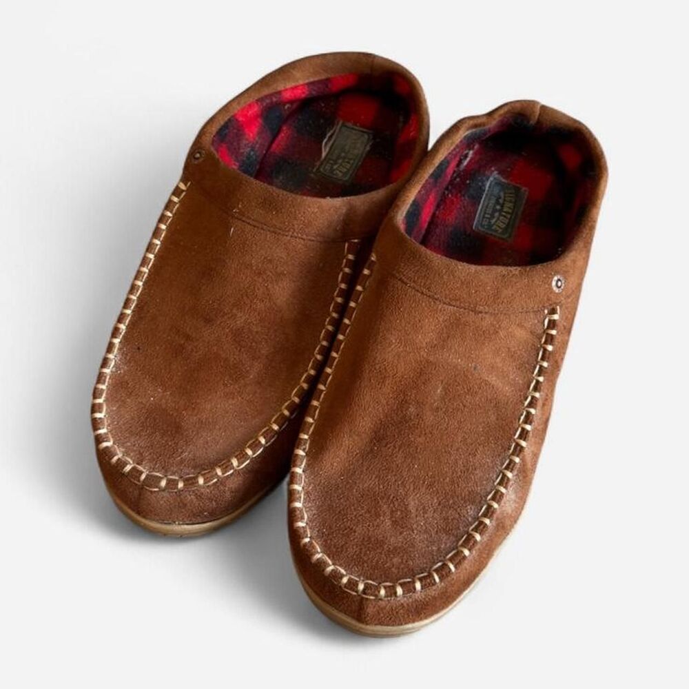 Levi's brown suede moccasin slippers with red/black plaid lining size 13/14